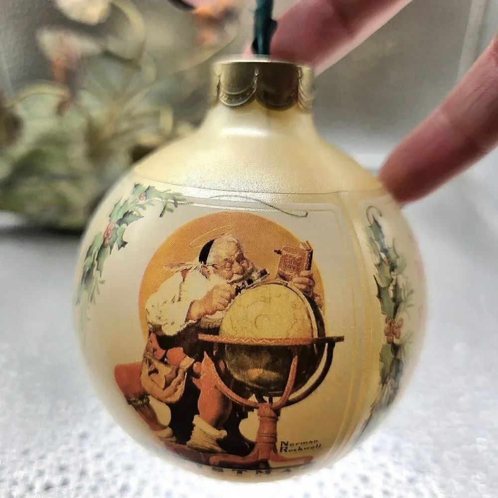 "5/$40" Vtg 1989 Norman Rockwell Hallmark Hard Plastic Ball Christmas Ornament